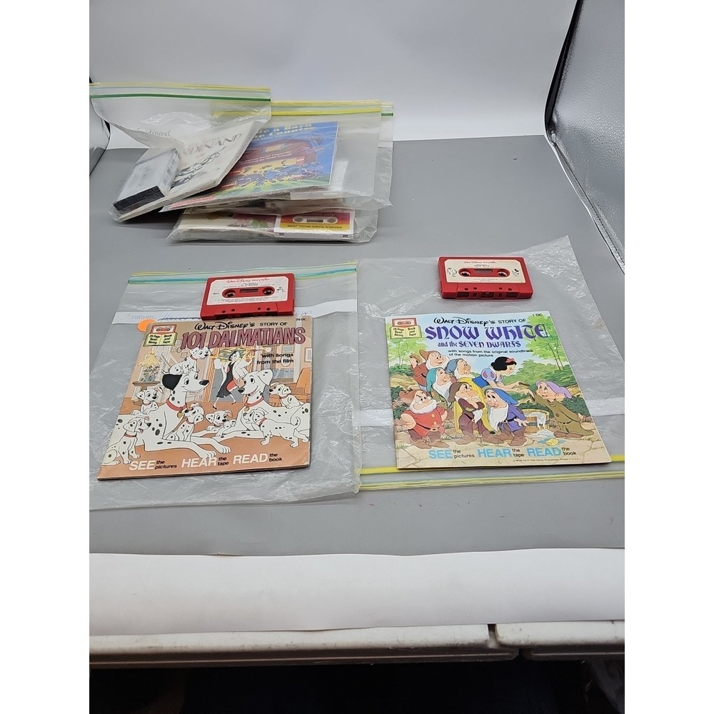 Vtg 70s Walt Disney Read-Along Book and Cassette Lot of‎ 2 Dalmatians Snow White